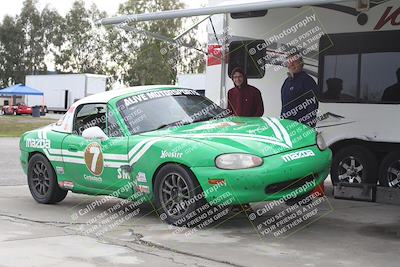 media/Jan-15-2023-CalClub SCCA (Sun) [[40bbac7715]]/Around the Pits/